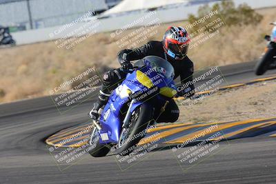 media/Dec-18-2022-SoCal Trackdays (Sun) [[8099a50955]]/Turn 4 (1pm)/